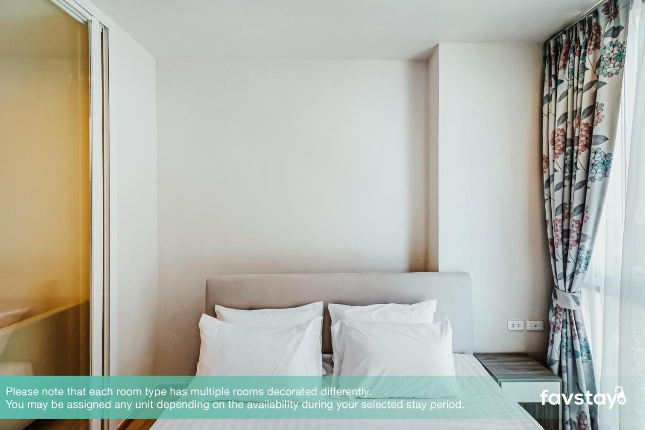 Favstay - The Base Downtown Phuket Exteriör bild
