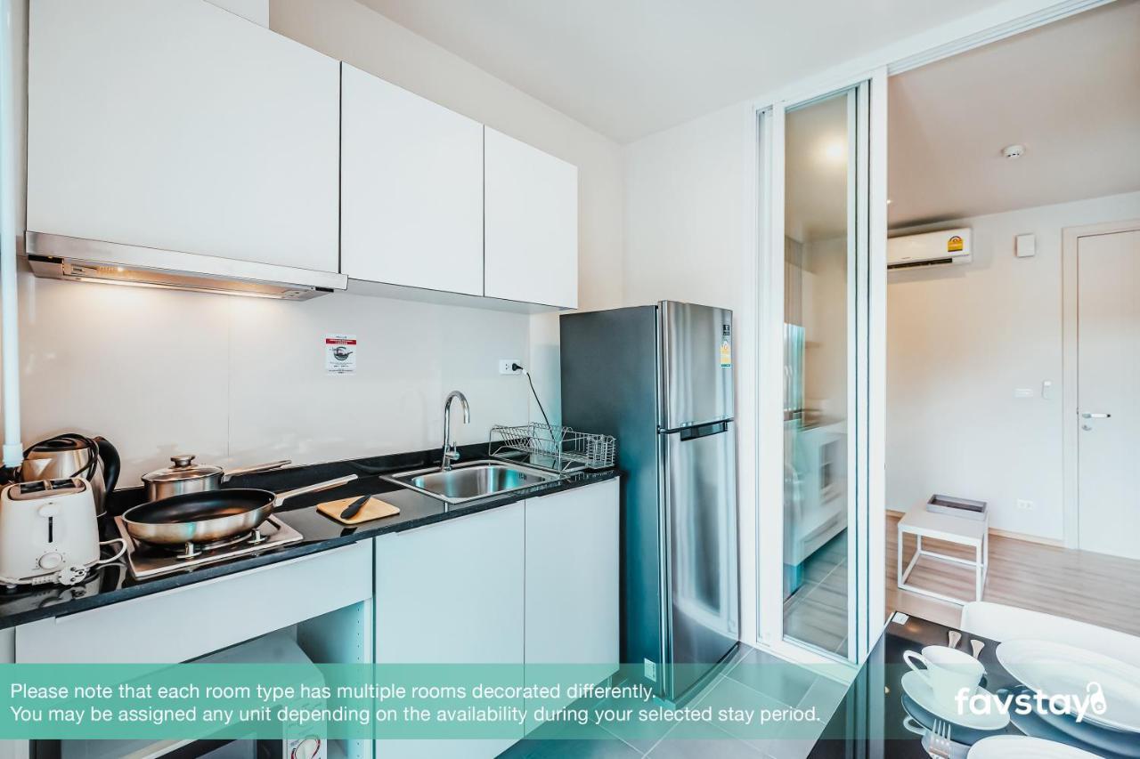 Favstay - The Base Downtown Phuket Exteriör bild
