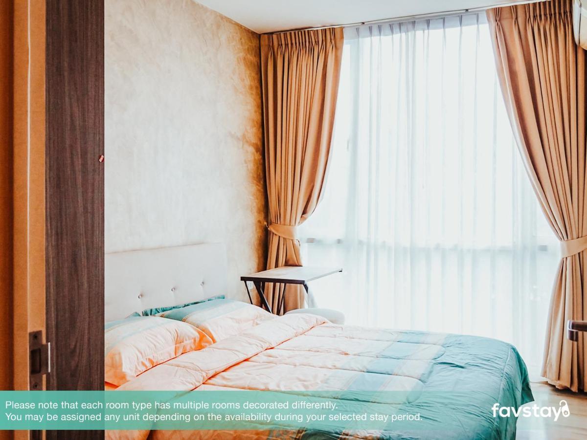 Favstay - The Base Downtown Phuket Exteriör bild
