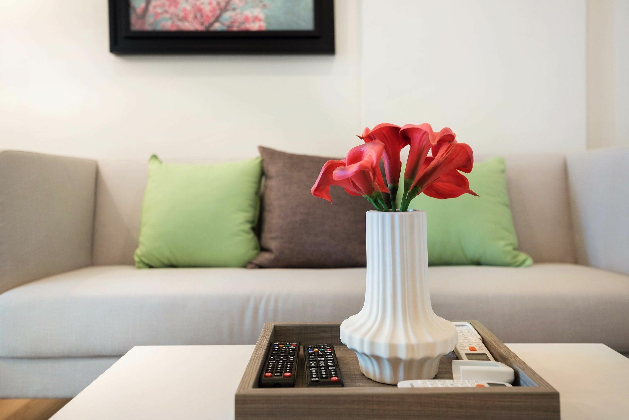 Favstay - The Base Downtown Phuket Exteriör bild